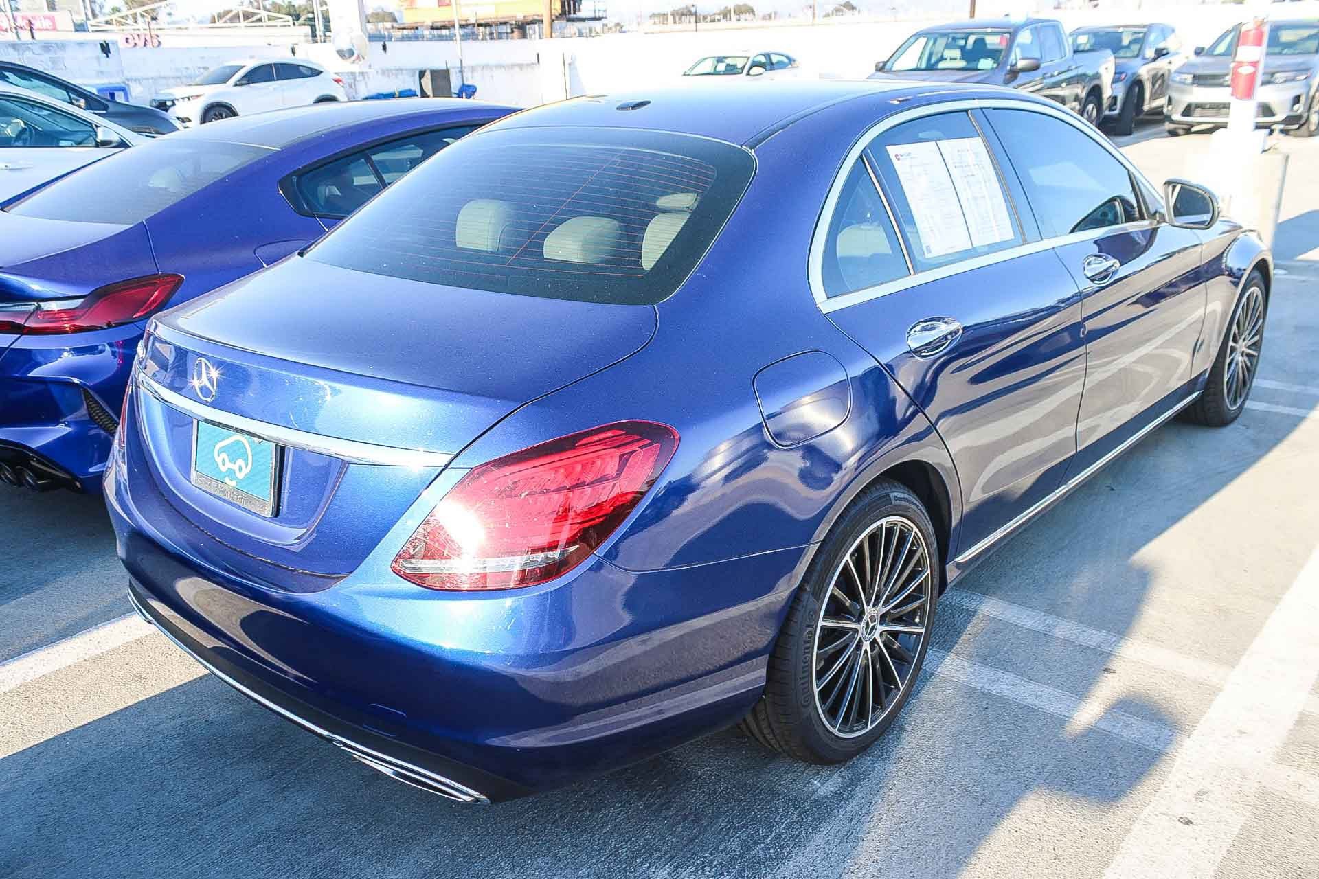 2021 Mercedes Benz C 300 Sedan photo 2