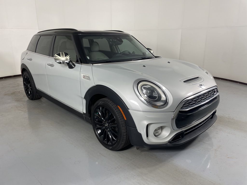 2019 Mini Cooper S Iconic photo 2