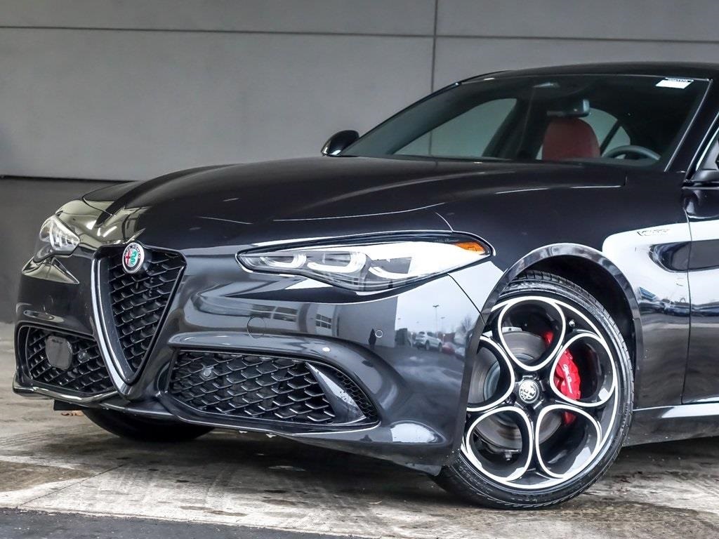 2025 ALFA ROMEO GIULIA (952) - Image 1