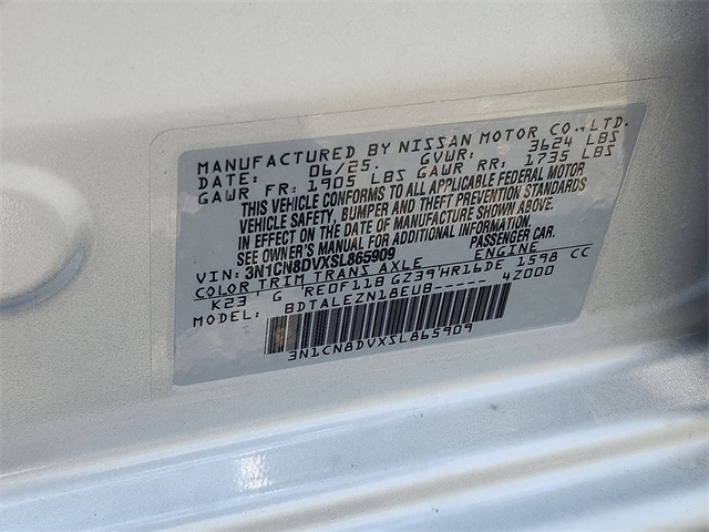 2025 Nissan Versa 1.6 S photo 14