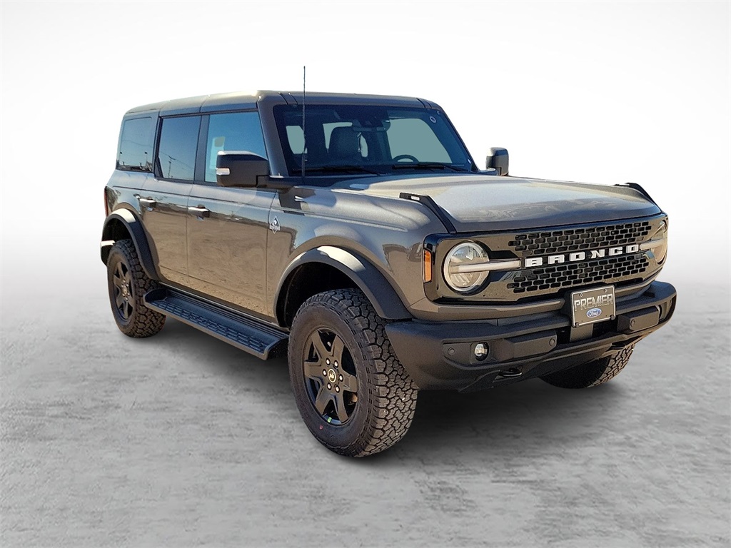 2025 Ford Bronco 4-Door Outer Banks's photo