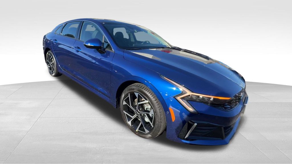 2025 Kia K5 EX photo 2