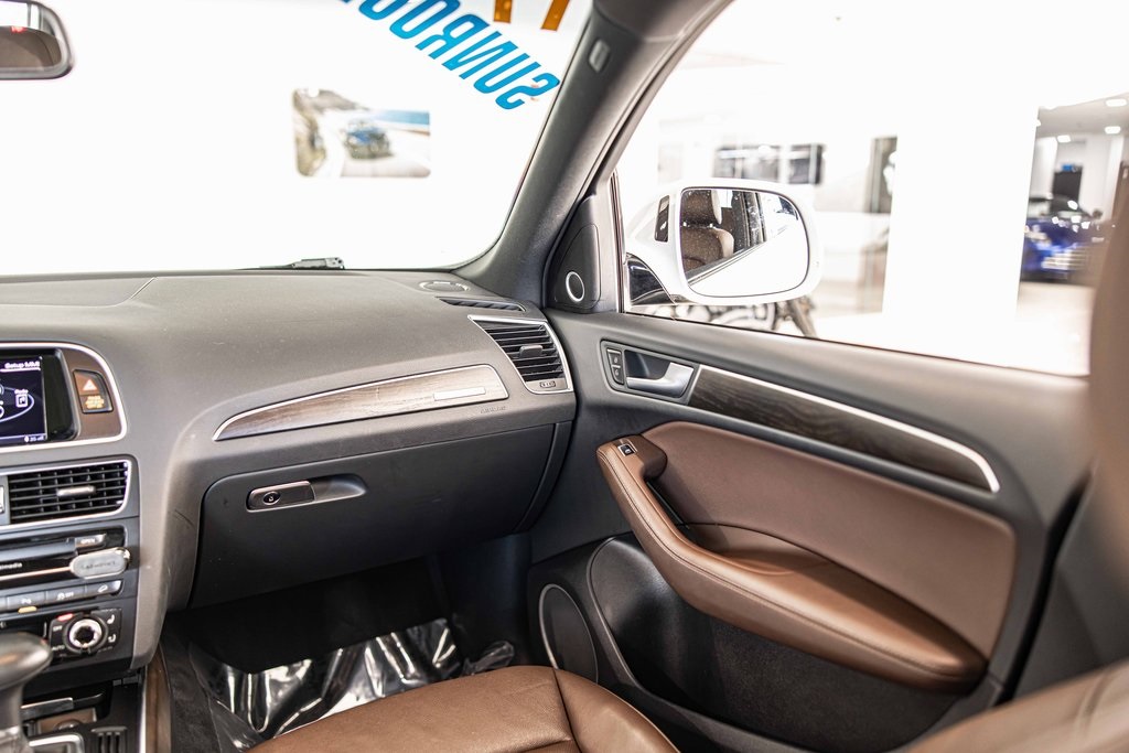 2017 AUDI Q5 - Image 40