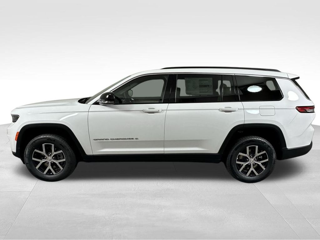 2025 Jeep Grand Cherokee Limited photo 4