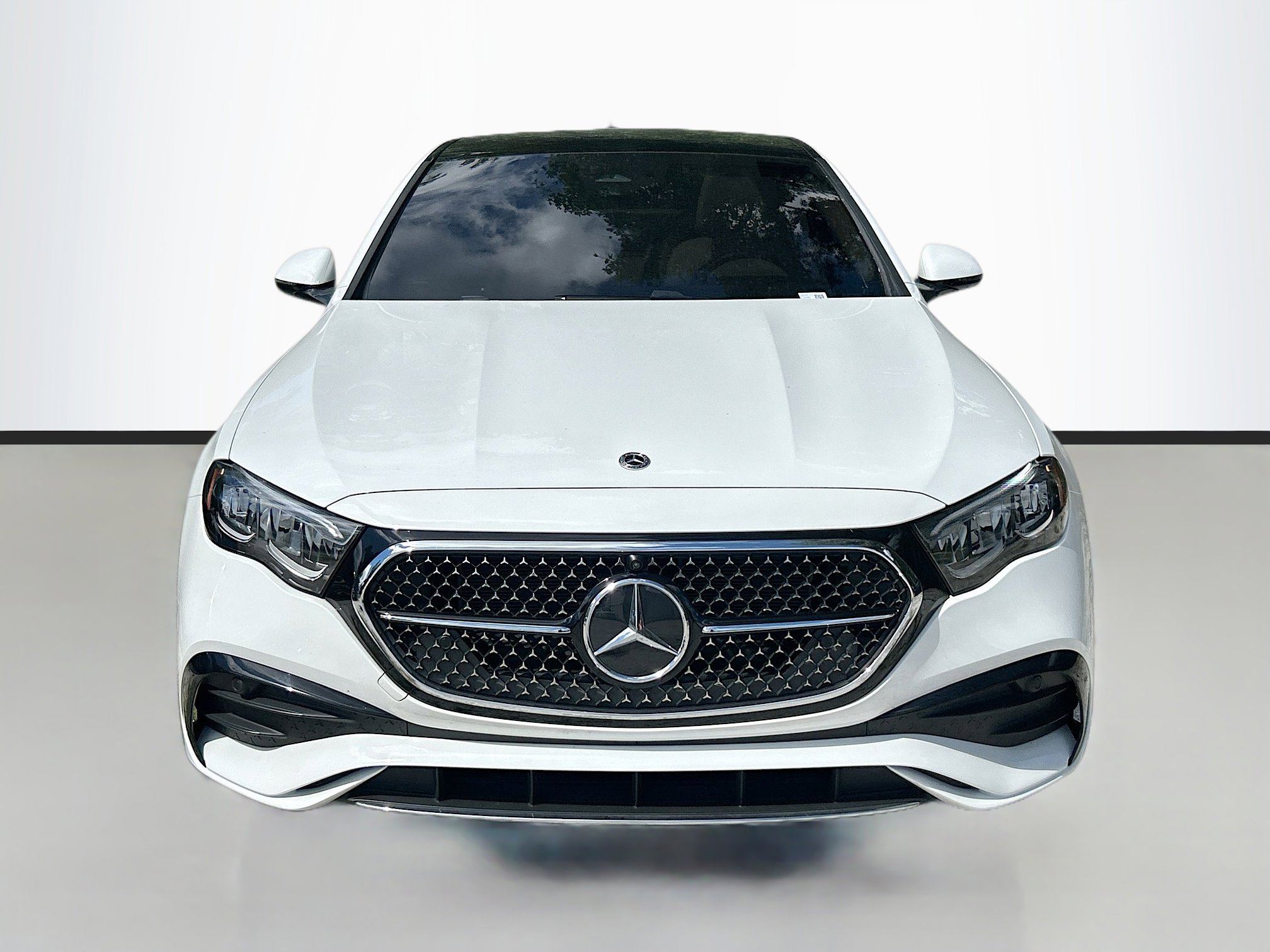 2025 Mercedes Benz E 350 photo 2