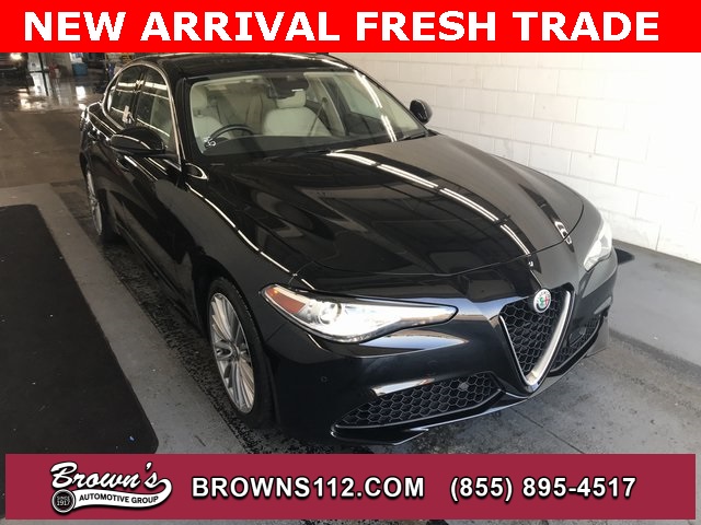 2025 Alfa Romeo Stelvio Base's photo