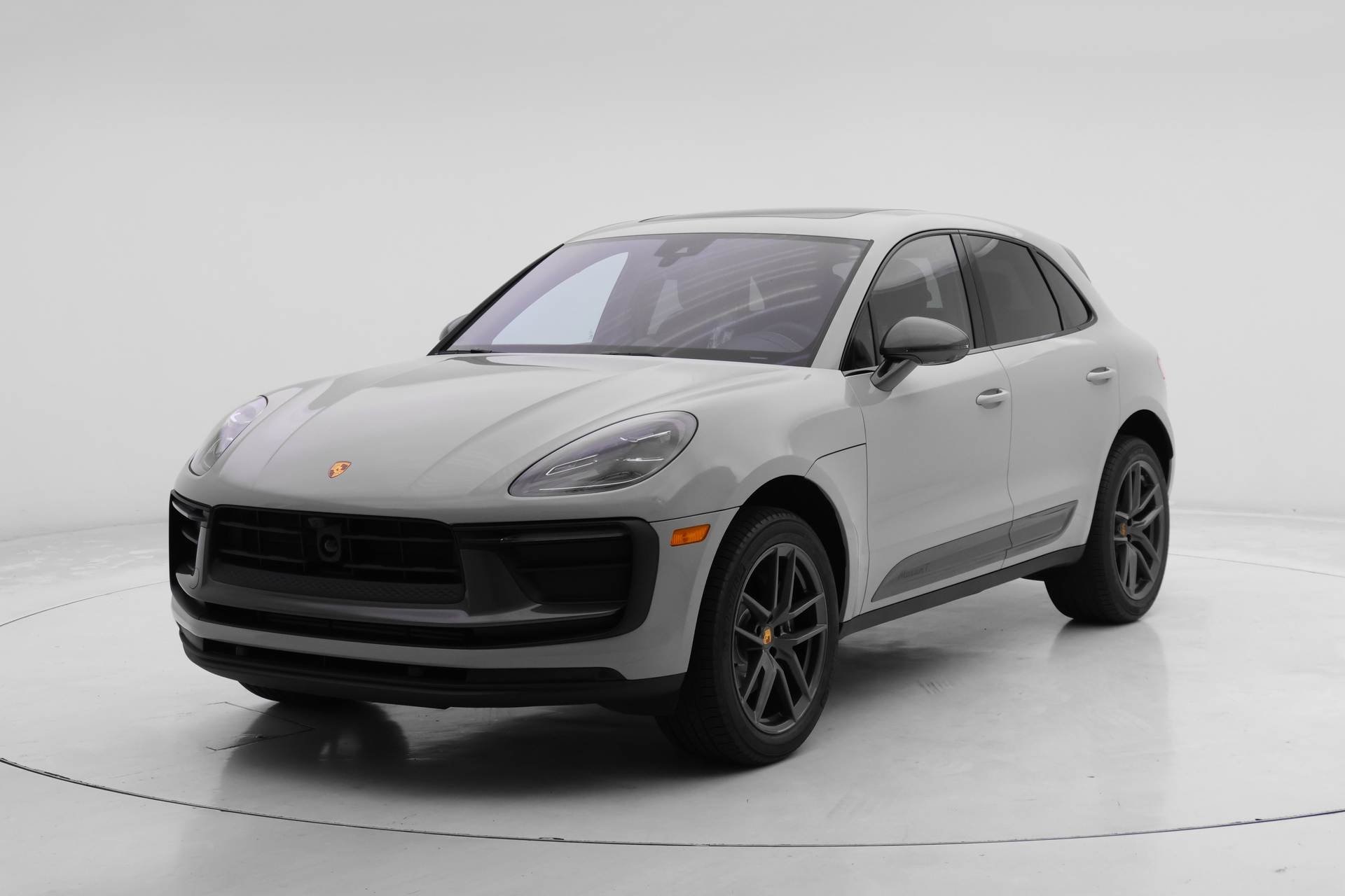 2026 Porsche Macan T