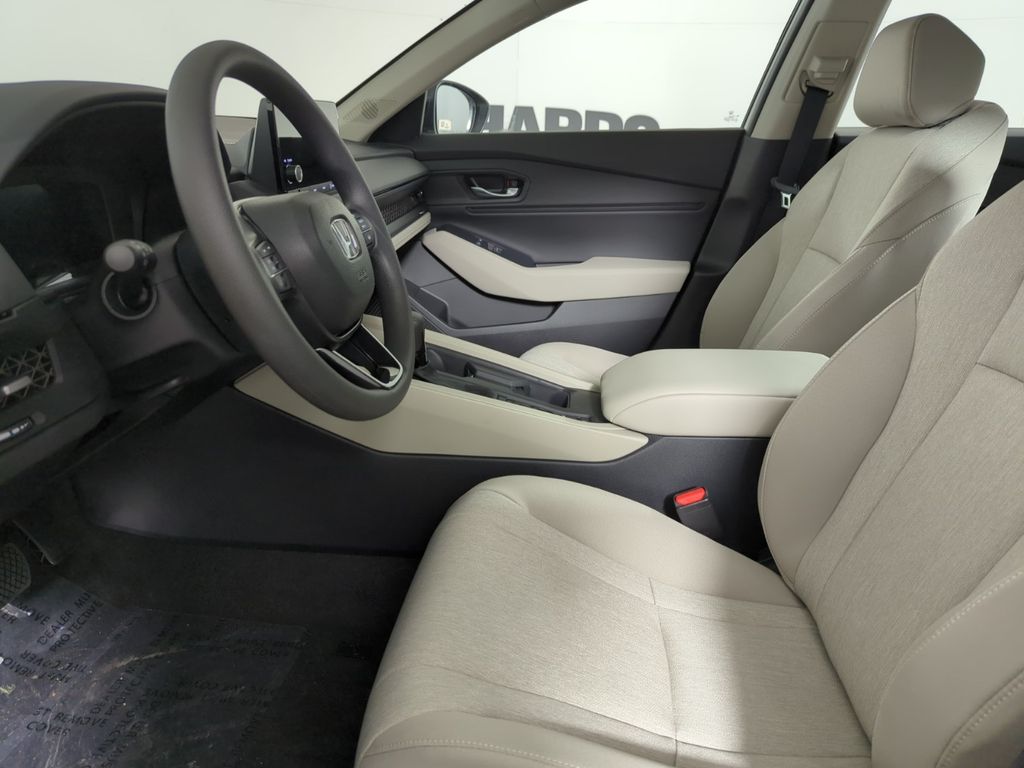 2025 Honda Accord SE photo 12