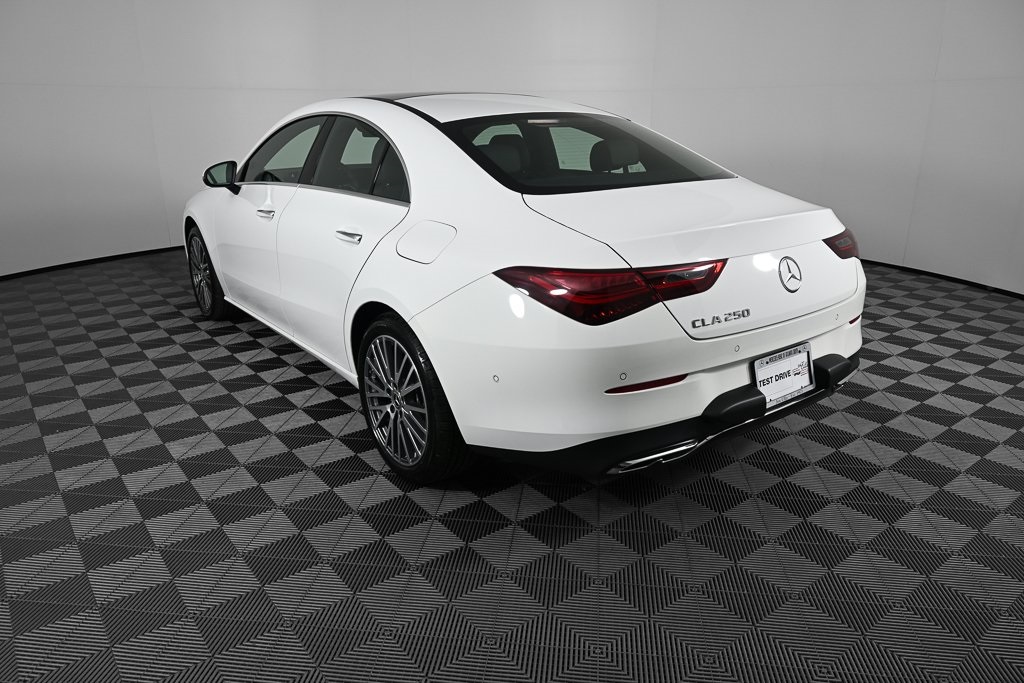 2026 Mercedes Benz CLA 250 photo 4