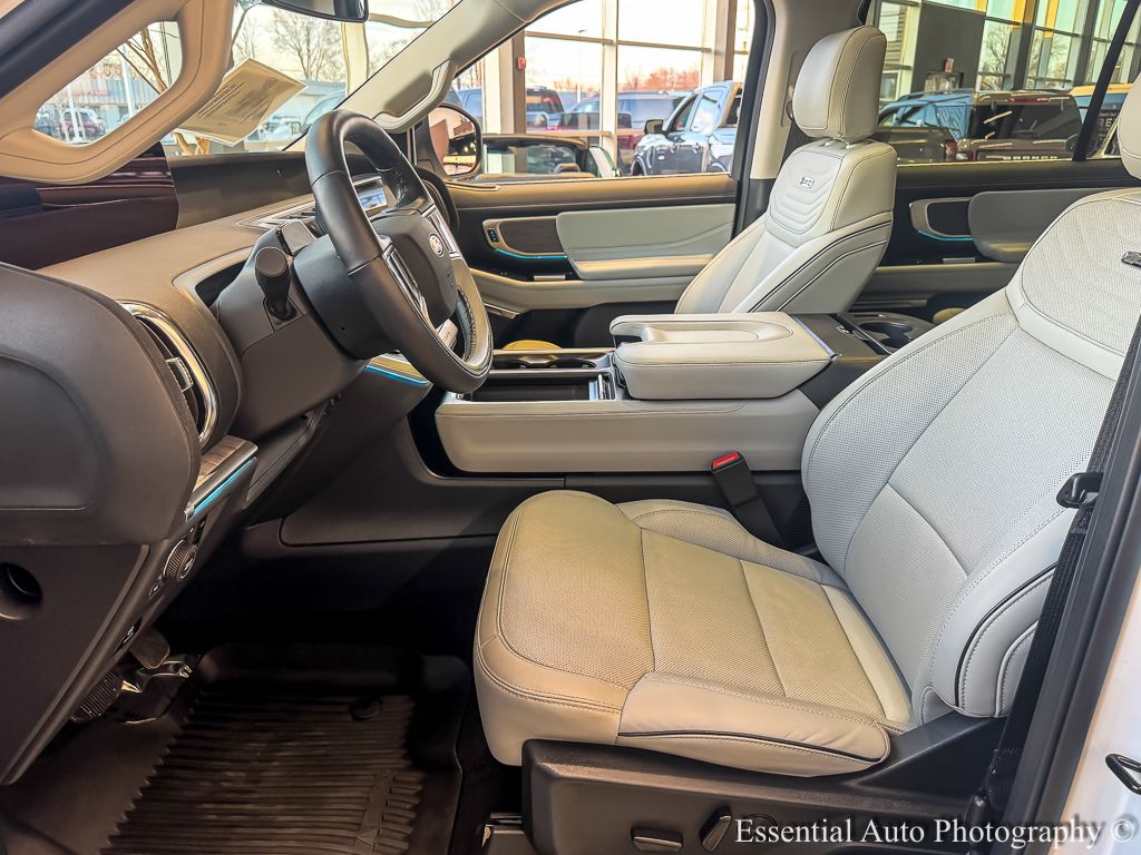 2025 FORD EXPEDITION - Image 10