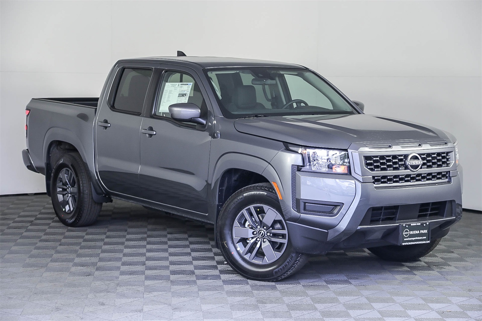 2025 Nissan Frontier