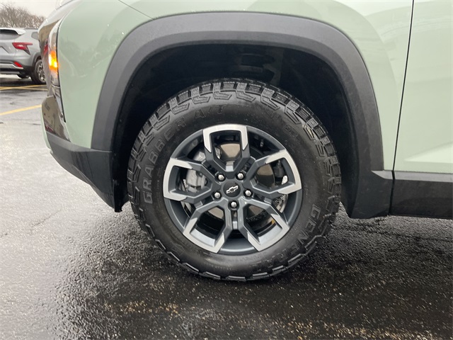 2025 CHEVROLET EQUINOX - Image 32