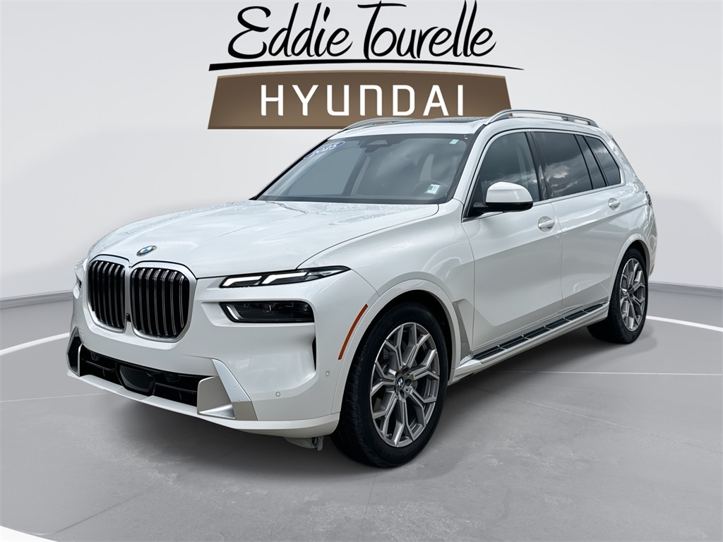 2025 BMW X7