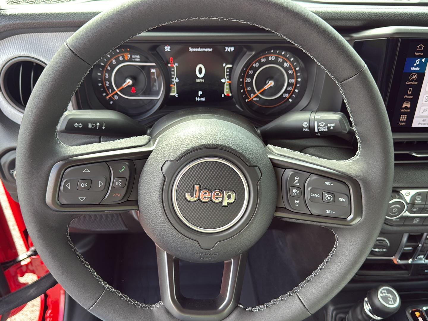 2025 Jeep Gladiator Sport photo 16