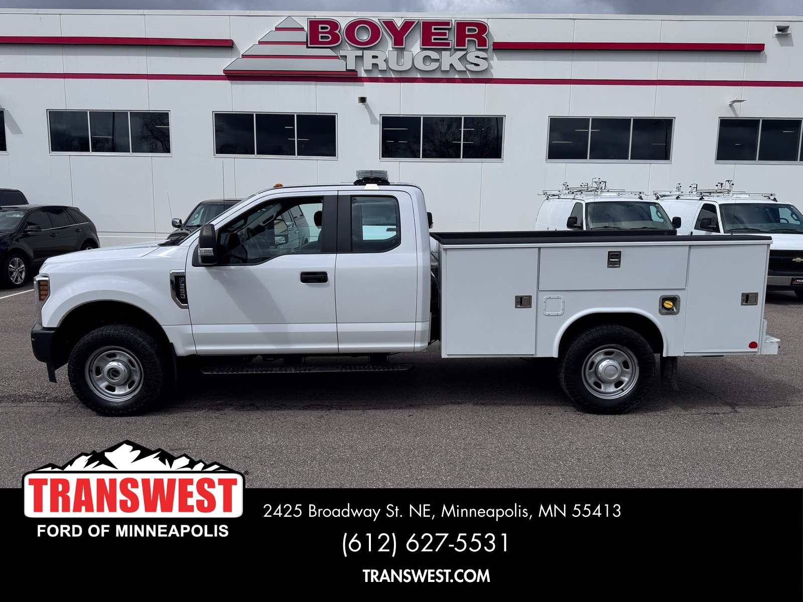 Used 2018 Ford F-350 Super Duty Chassis Cab XL with VIN 1FD8X3F60JEB73707 for sale in Minneapolis, Minnesota