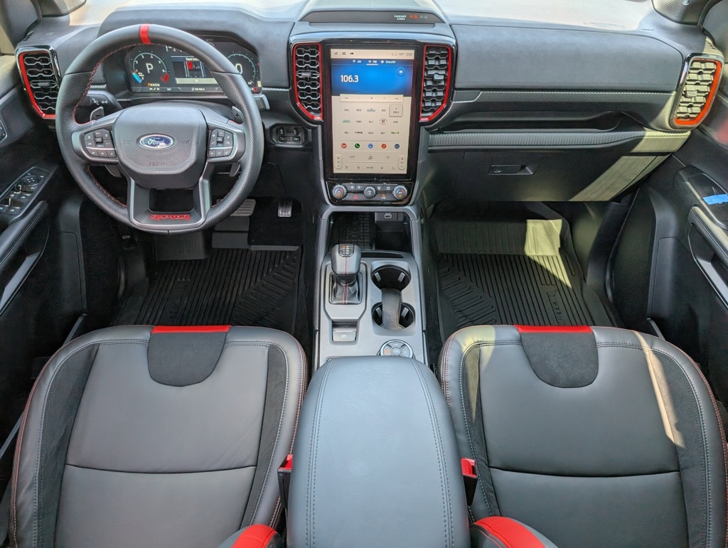 2025 Ford Ranger Raptor photo 3