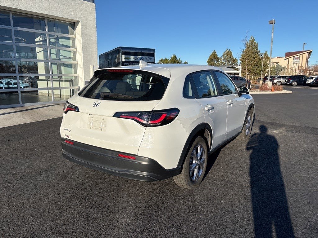 2023 Honda HR-V LX photo 3