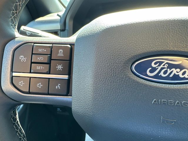 2025 Ford F-150 XLT photo 12
