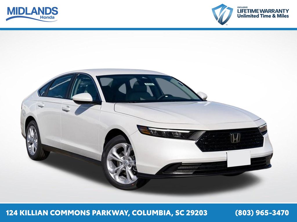 2025 Honda Accord LX's photo