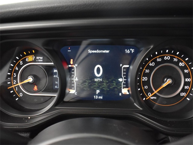 2025 Jeep Wrangler photo 11