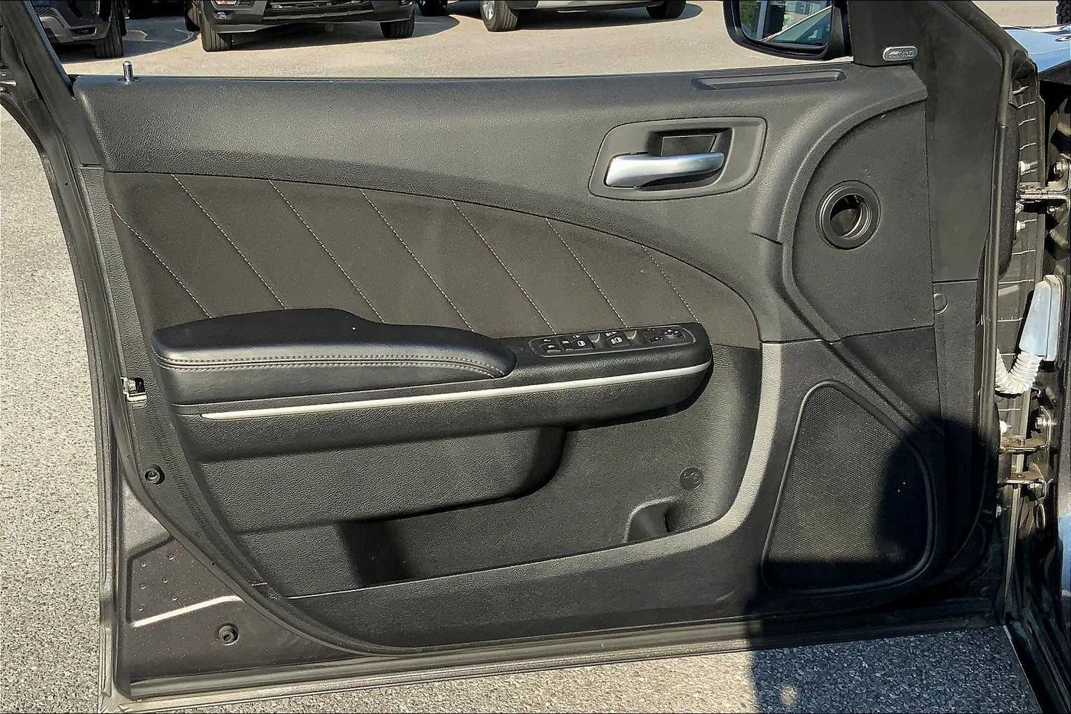 2023 Dodge Charger SXT photo 20