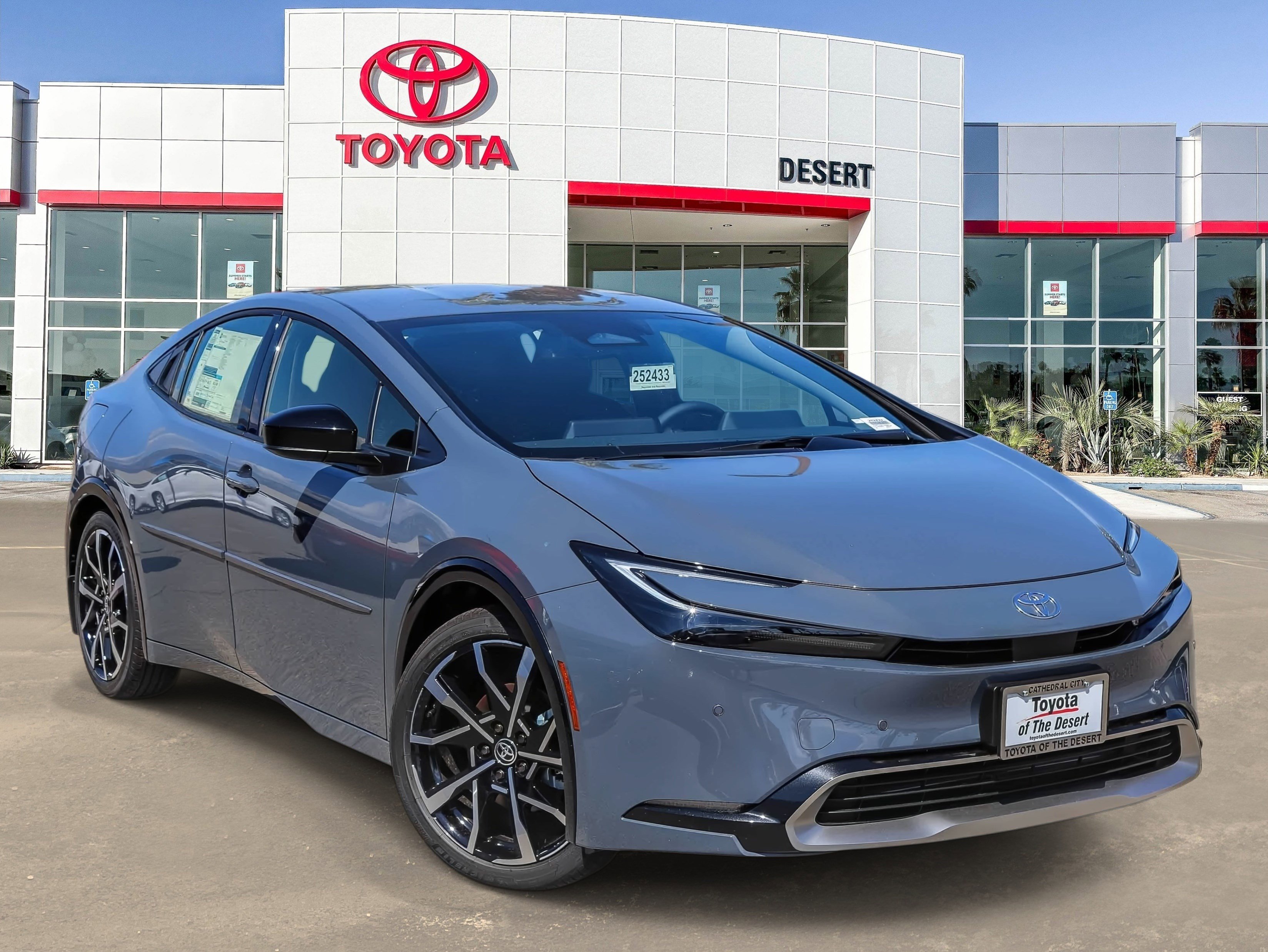 2026 Toyota Prius XSE's photo