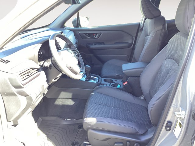 2025 Subaru Forester Premium Base photo 9