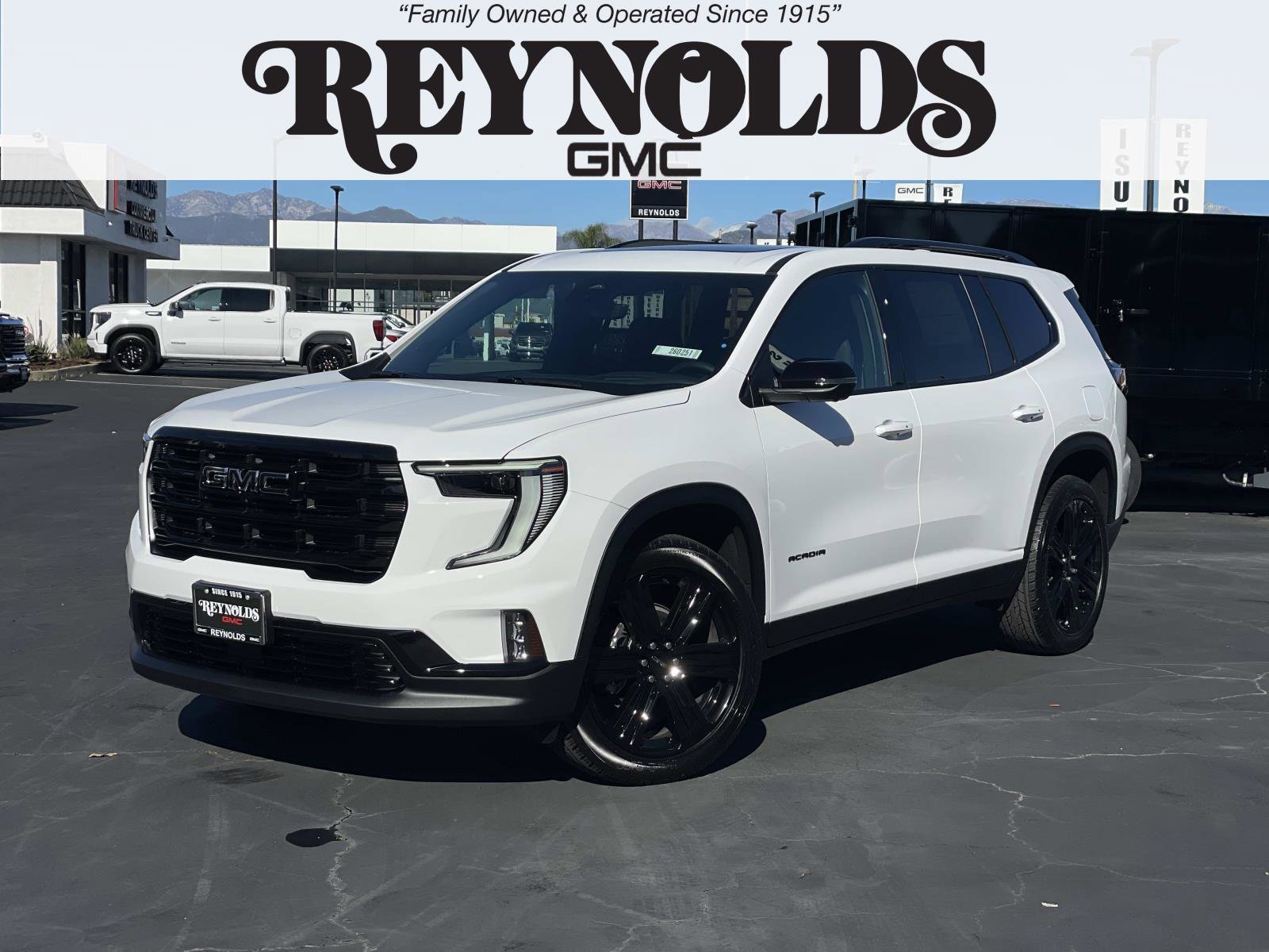 2026 GMC Acadia Elevation's photo