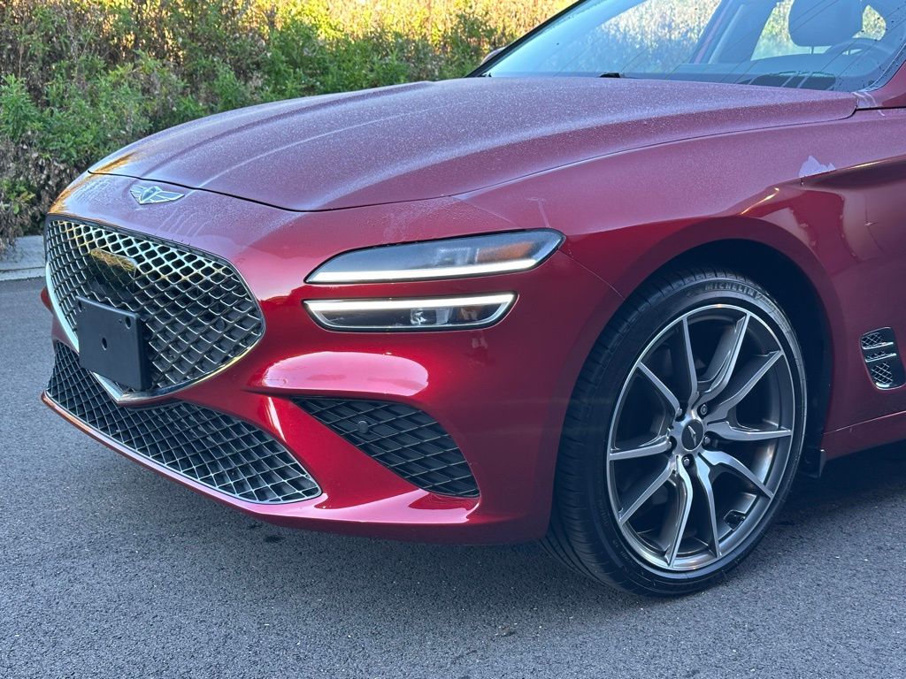 2022 Genesis G70 2.0T photo 8