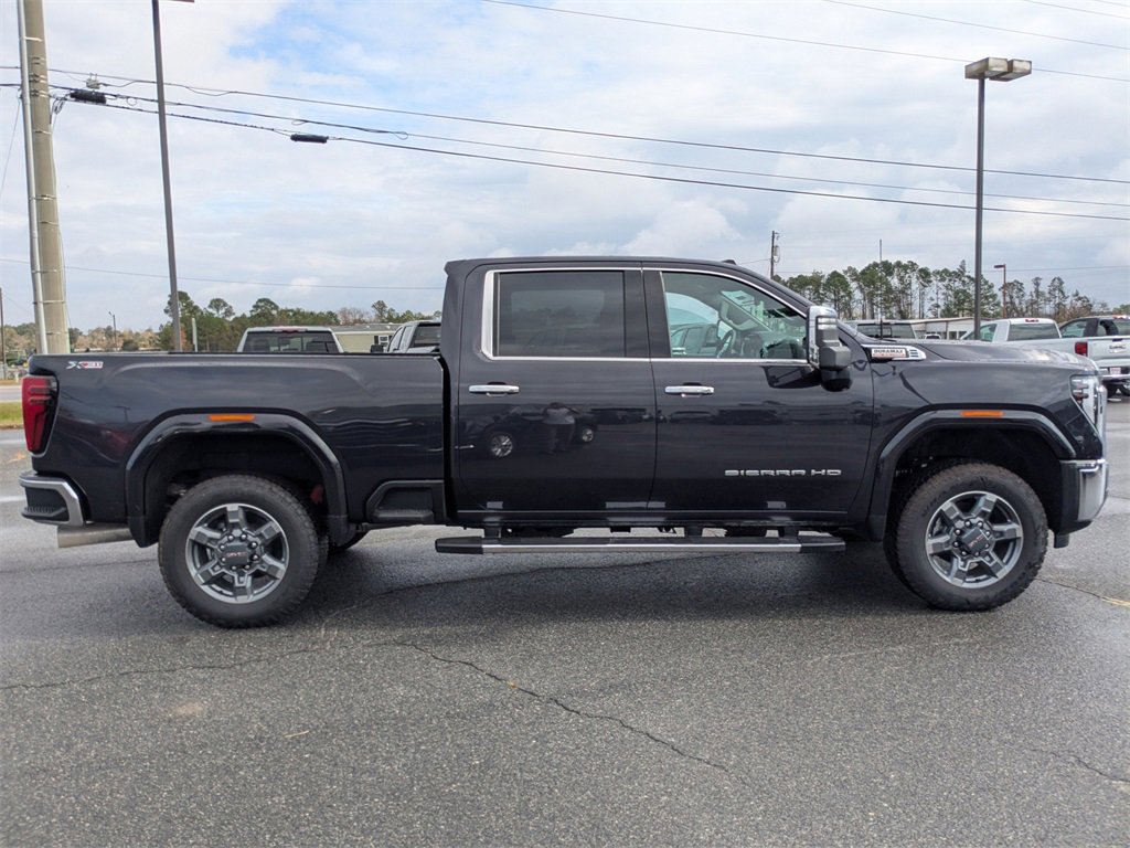 2026 Gmc Sierra 2500 HD SLT photo 3