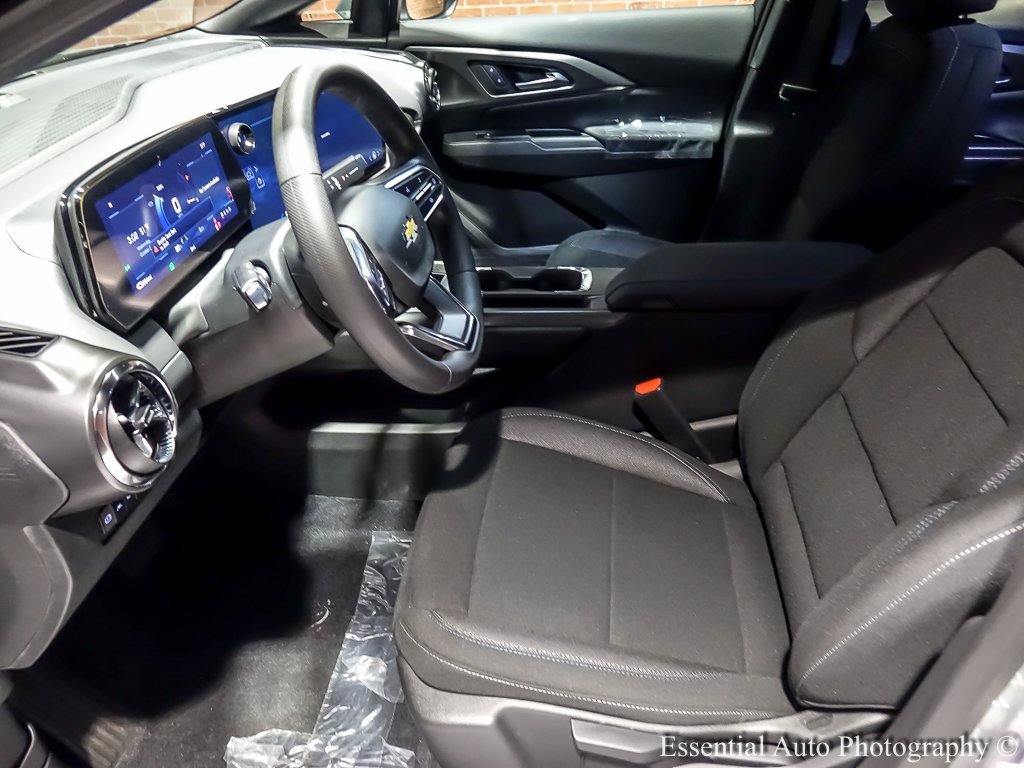 2026 CHEVROLET EQUINOX - Image 9