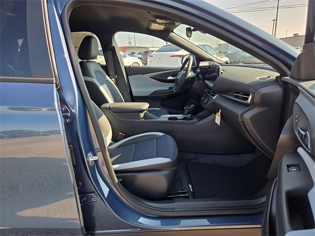 2025 Buick Envista Preferred photo 35