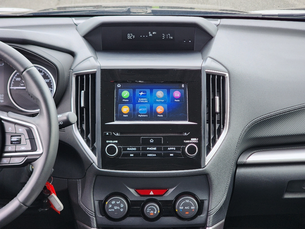 2019 Subaru Forester Premium photo 3