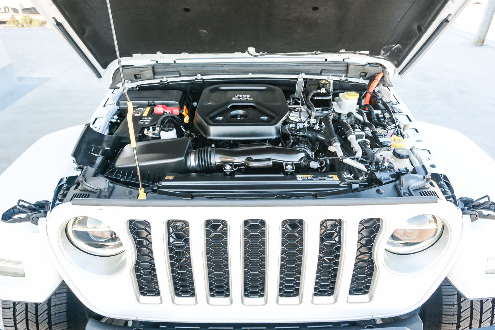 2022 Jeep Wrangler 4xe Unlimited Sahara photo 27