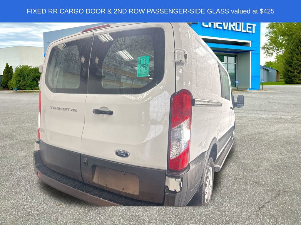 2024 Ford Transit photo 3