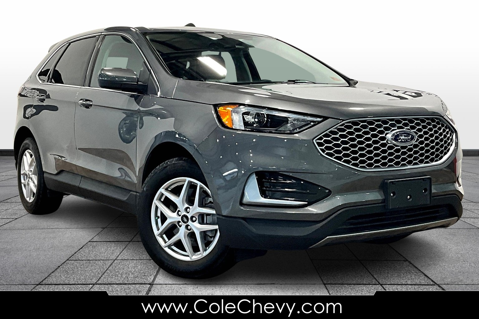 2024 Ford Edge SEL's photo