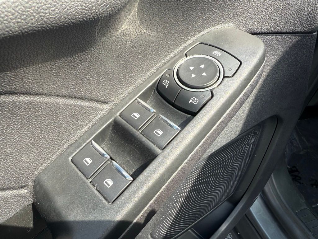2022 Ford Escape SE photo 10