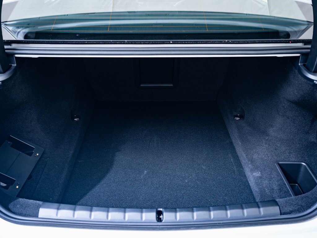 2025 Bmw 760i 760i xDrive photo 32