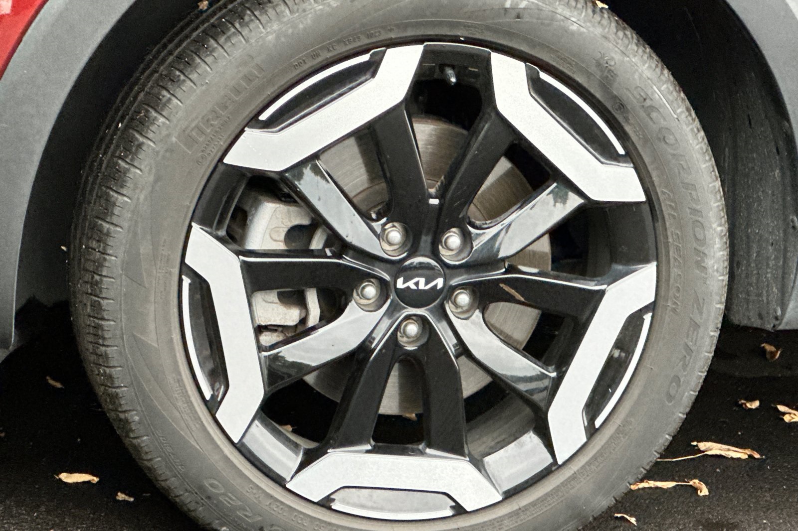 2023 Kia Telluride S photo 33