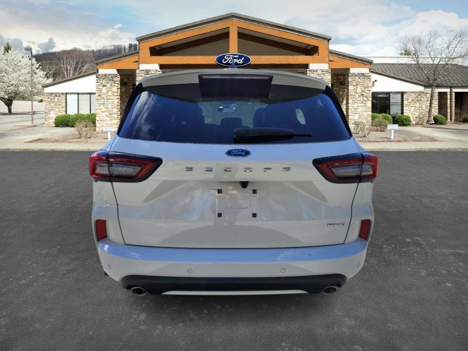 2025 Ford Escape ST-Line Elite photo 6