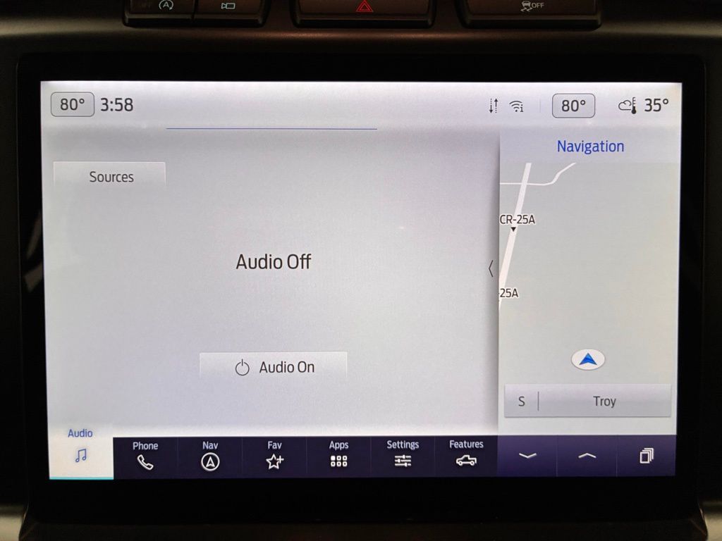 2023 Ford F-150 XLT photo 3