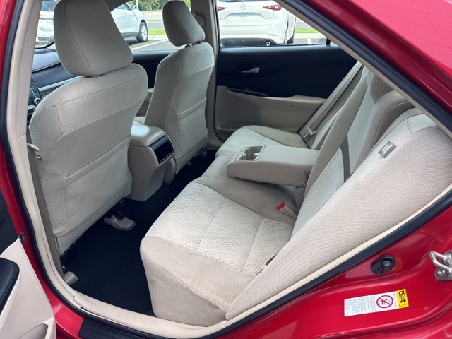 2014 Toyota Camry L photo 12