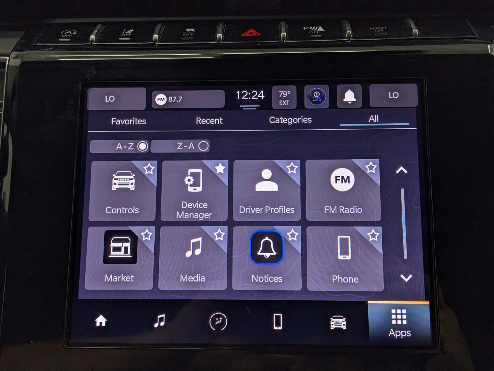 2023 Jeep Grand Cherokee Laredo photo 25