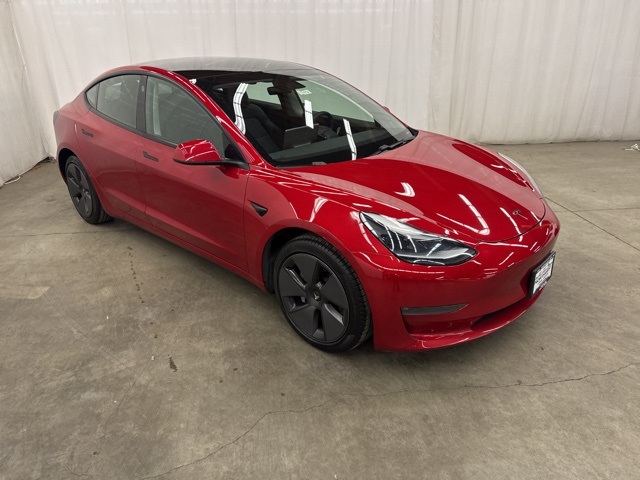2021 Tesla Model 3 Base's photo