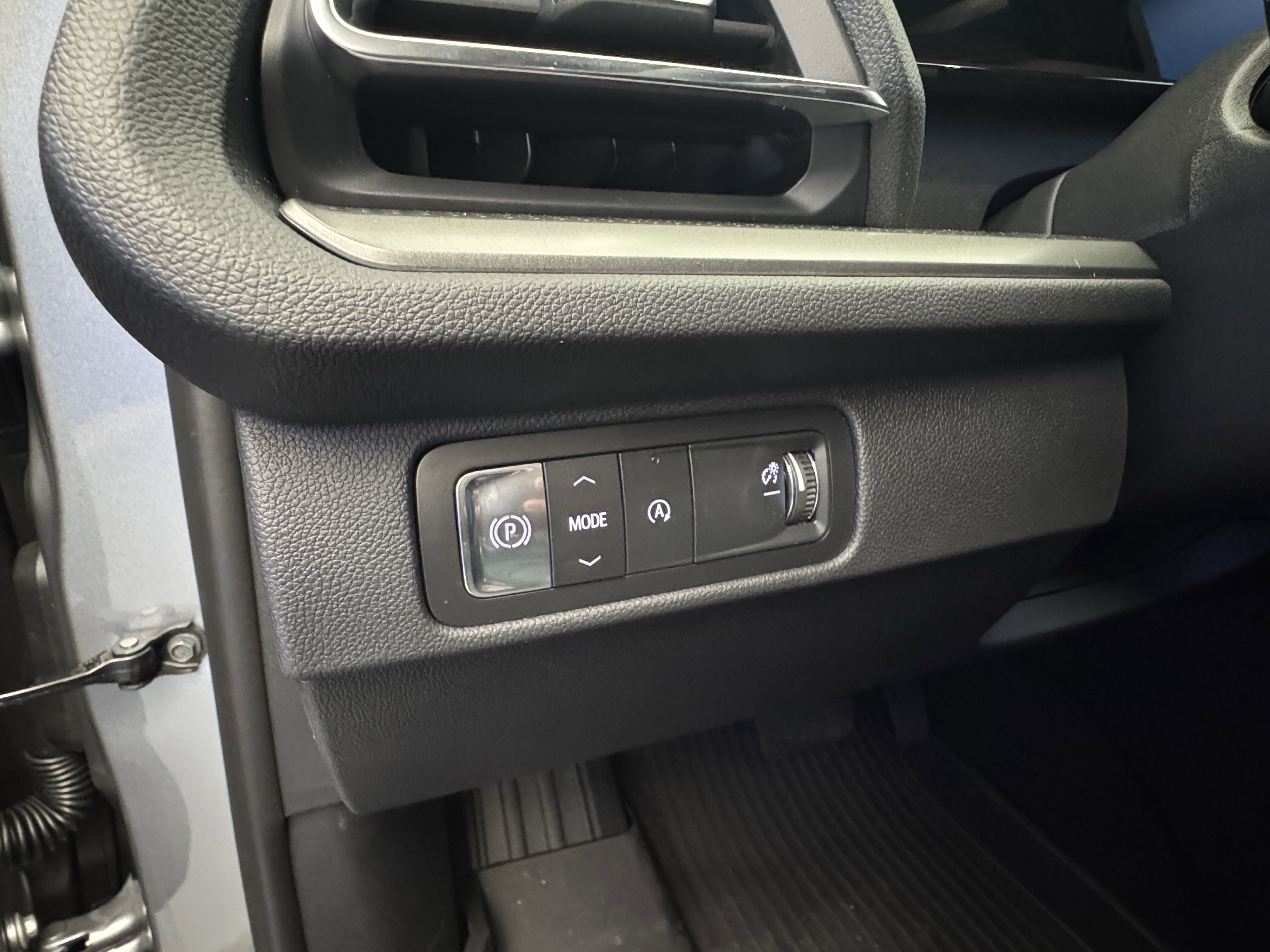 2026 Chevrolet Traverse photo 3