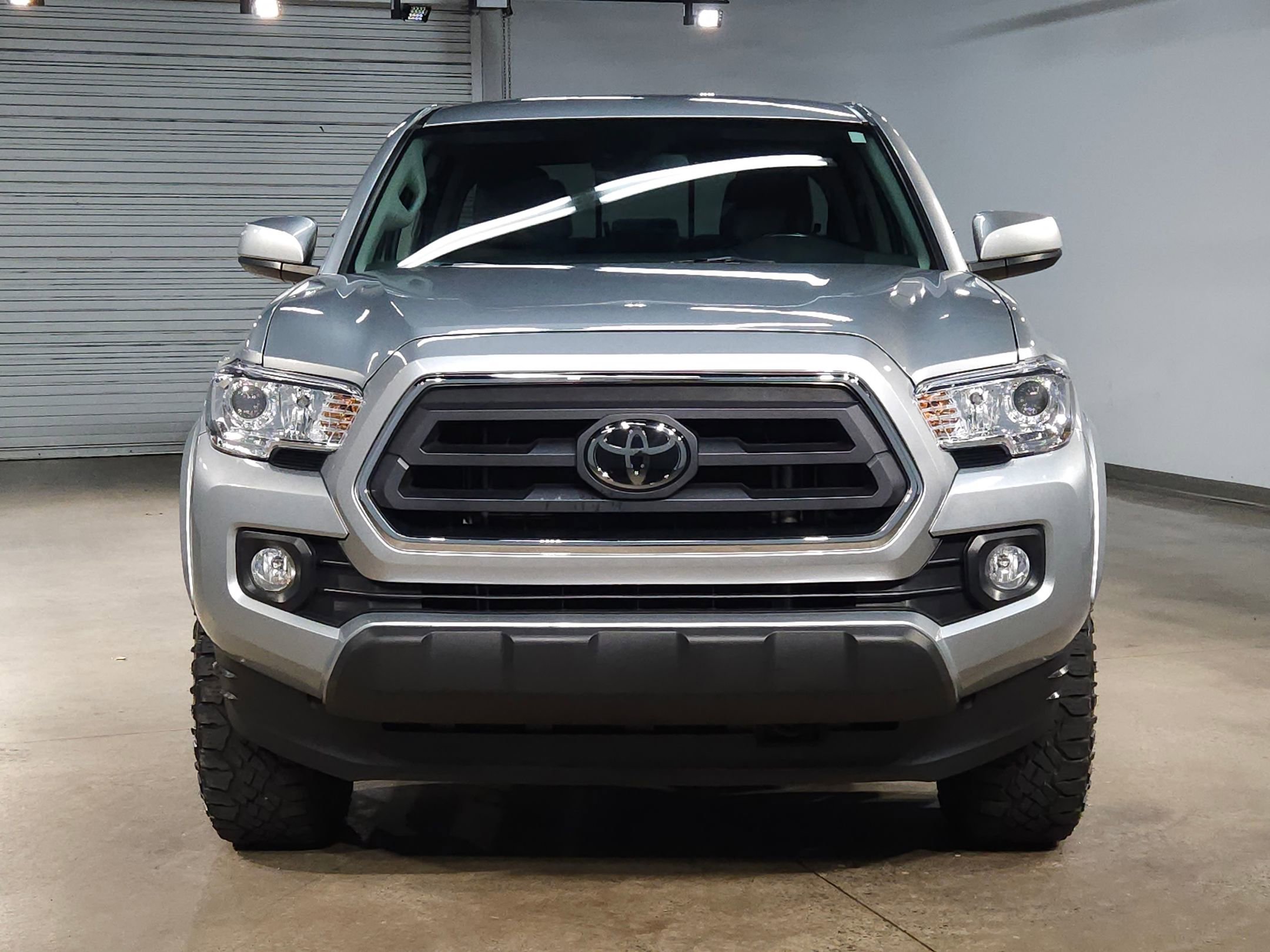 Used 2023 Toyota Tacoma SR5 with VIN 3TYAZ5CN8PT032656 for sale in Little Rock