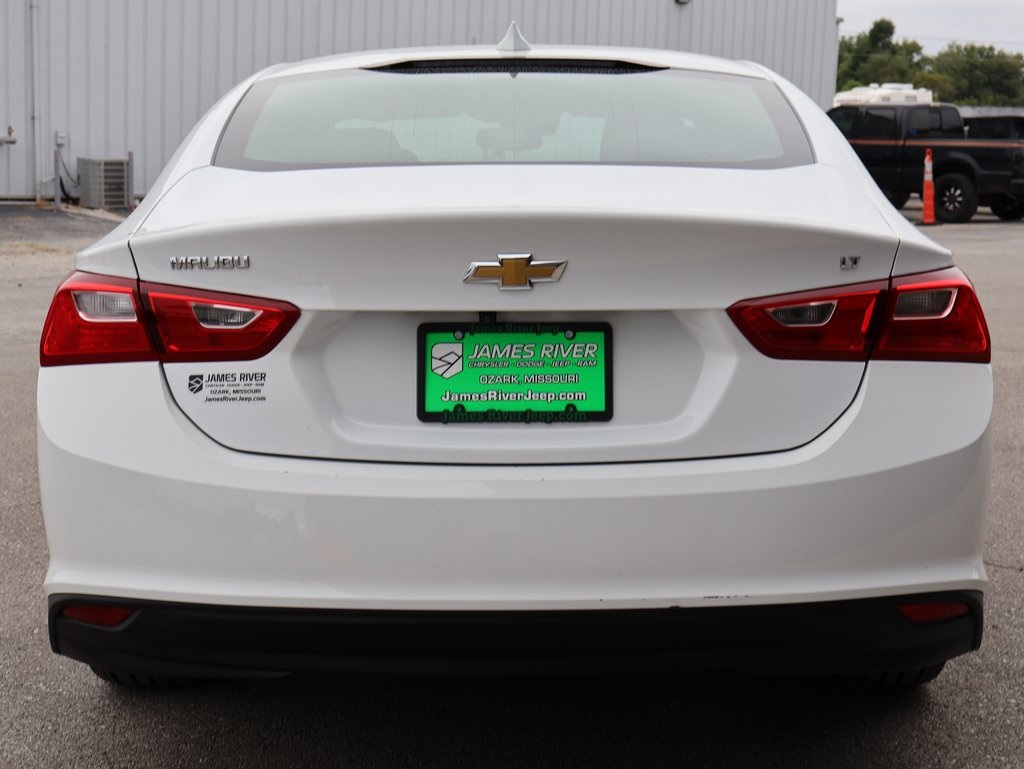2023 Chevrolet Malibu 1LT photo 4
