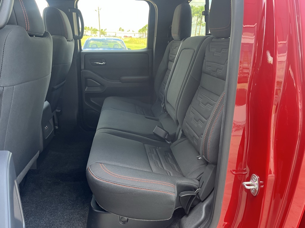 2023 Nissan Frontier PRO-4X photo 14