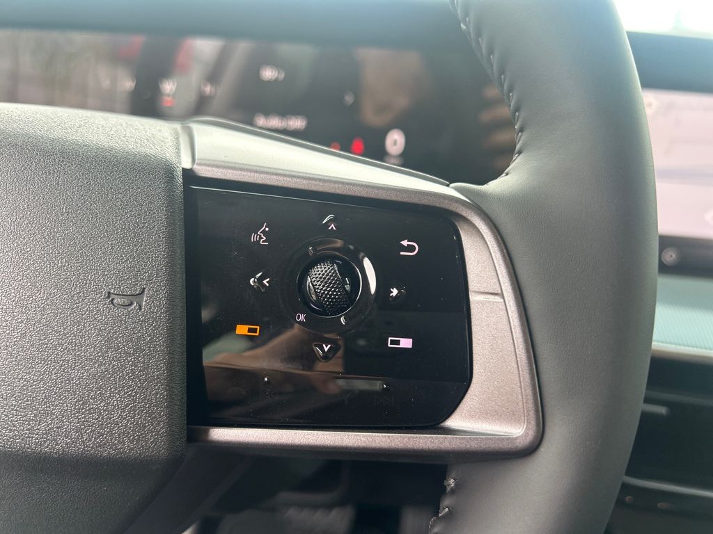2025 Nissan Murano SL photo 22