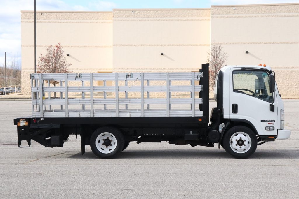 2014 Isuzu NPR photo 3